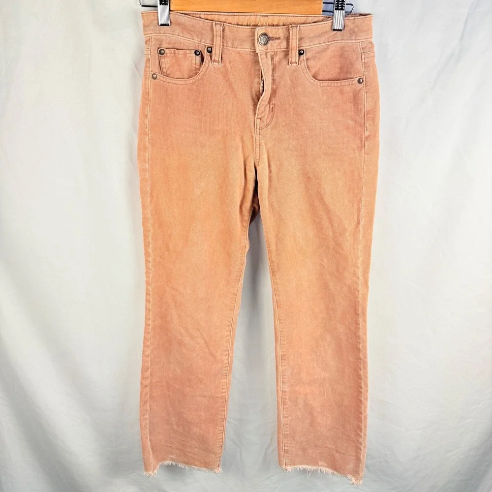 American Eagle Hi-Rise Crop‎ Flare Dusty Pink Corduroy Pants Size 2 Distressed